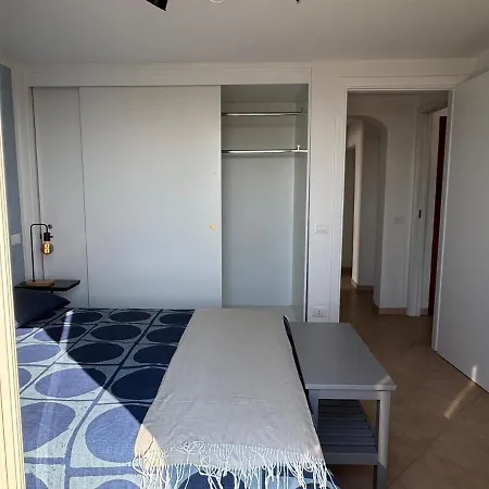 Daire Rooftop Via Appia Nuova, *