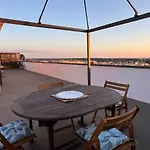 Apartamento Rooftop Via Appia Nuova,