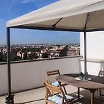 Apartamento Rooftop Via Appia Nuova,