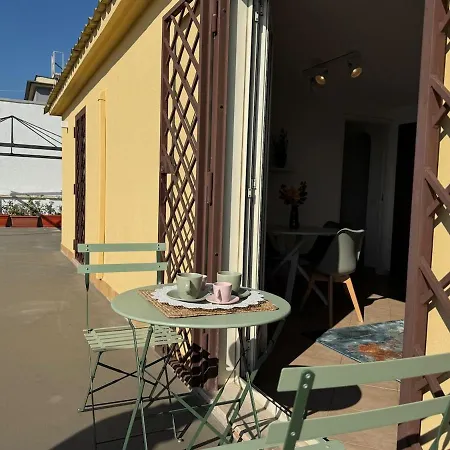 Apartamento Rooftop Via Appia Nuova,